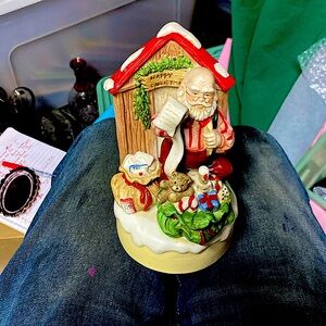 Santa musical decoration